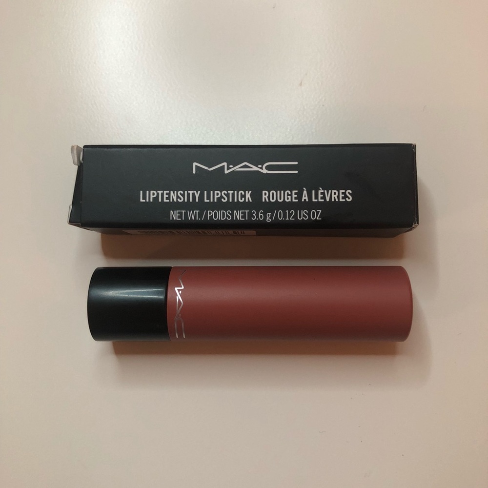 NEW MAC Lipstensity lipstick in “Doe”